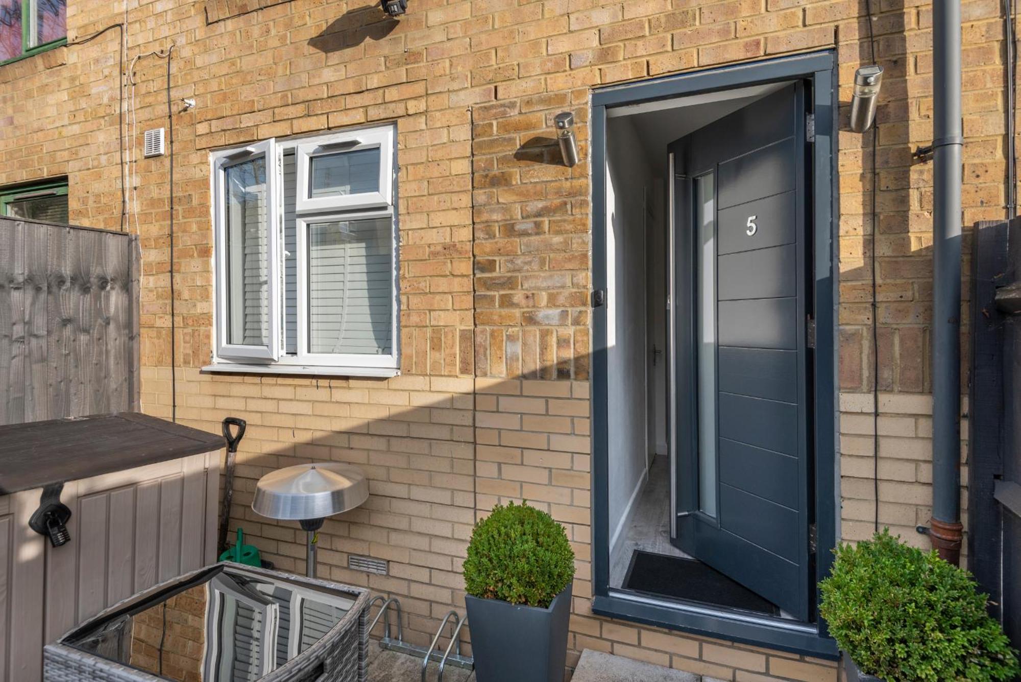 2 Bed Town House With Garden In Hackney, London公寓 外观 照片