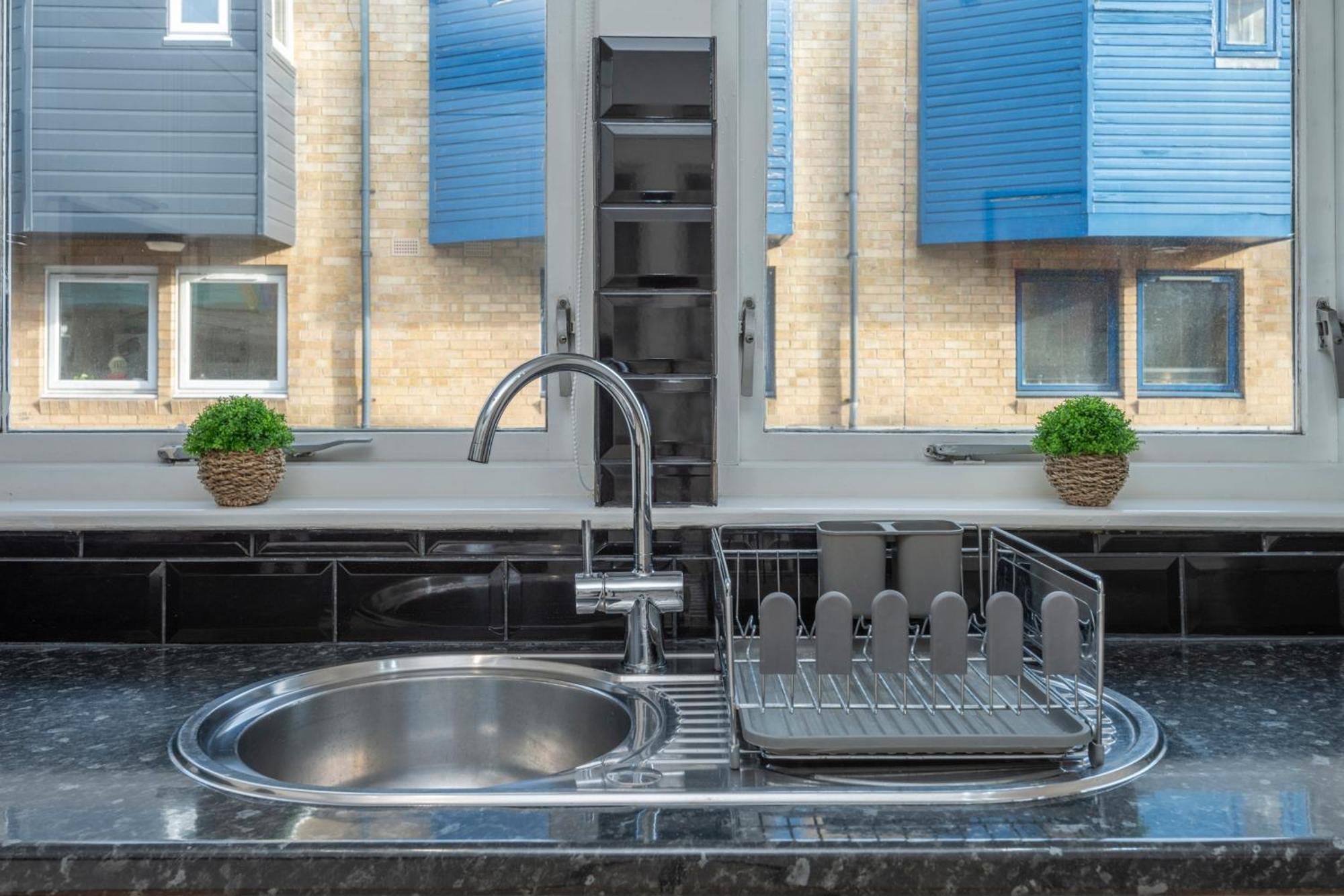 2 Bed Town House With Garden In Hackney, London公寓 外观 照片